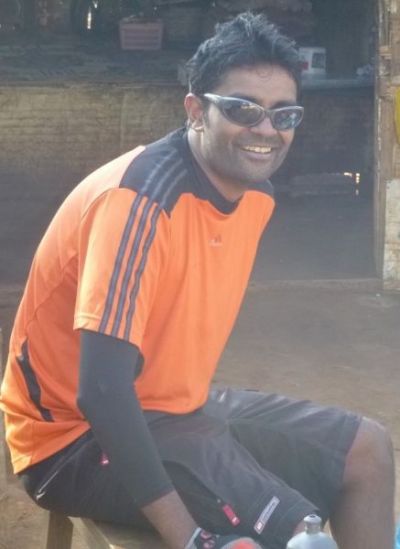 Priyen Shah Cycling on the  tour with redspokes